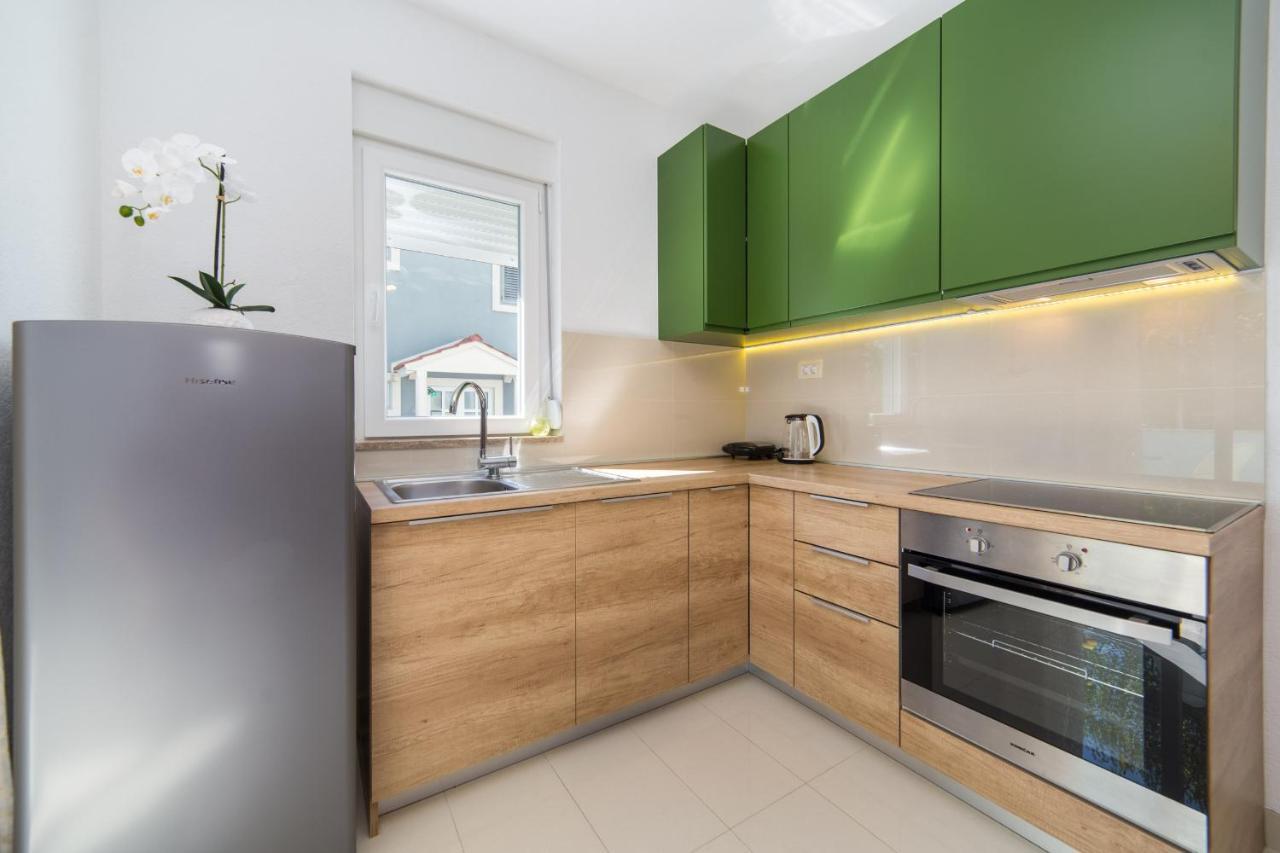 Apartments Zvonik Брист Екстер'єр фото