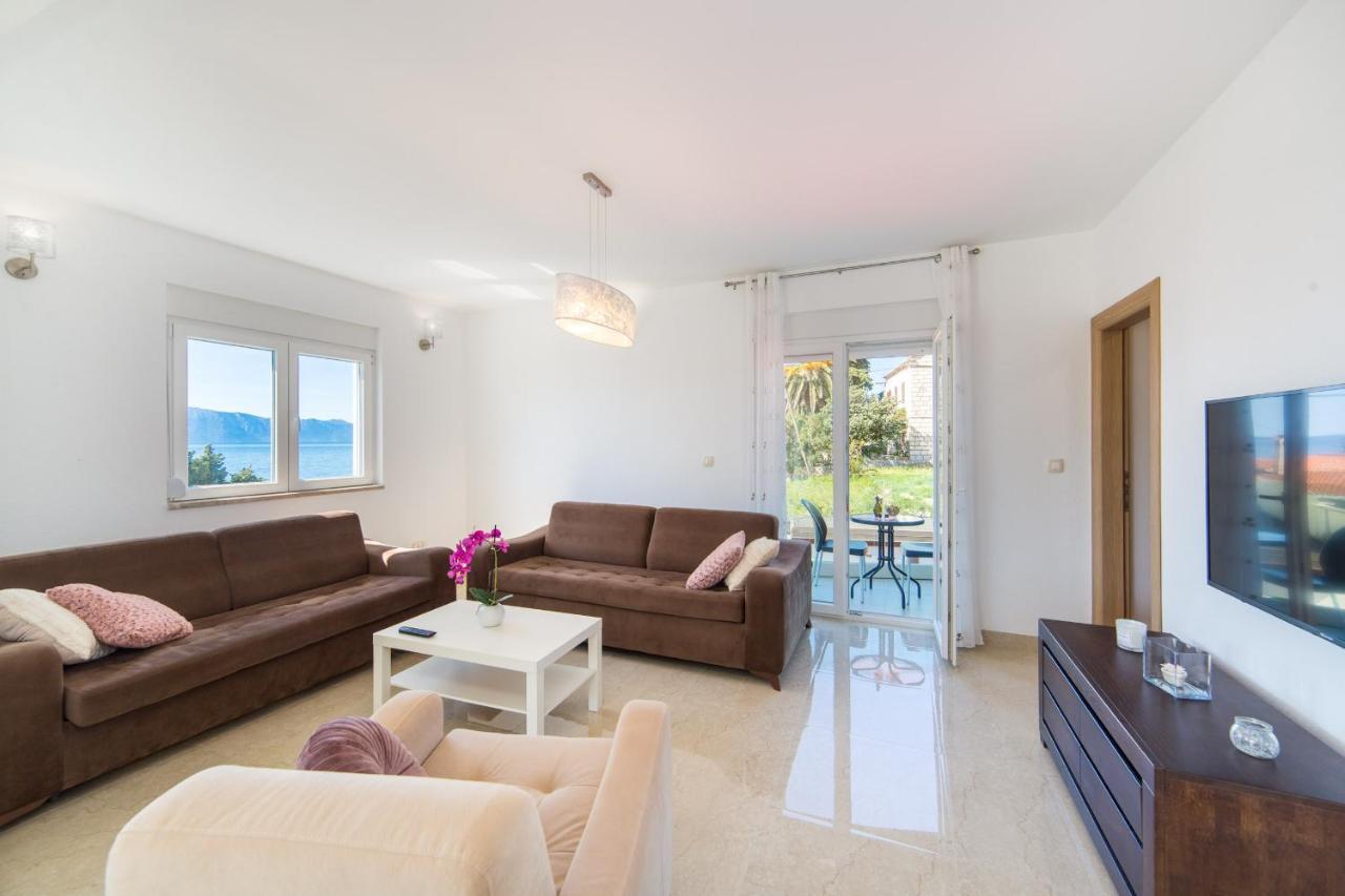 Apartments Zvonik Брист Екстер'єр фото
