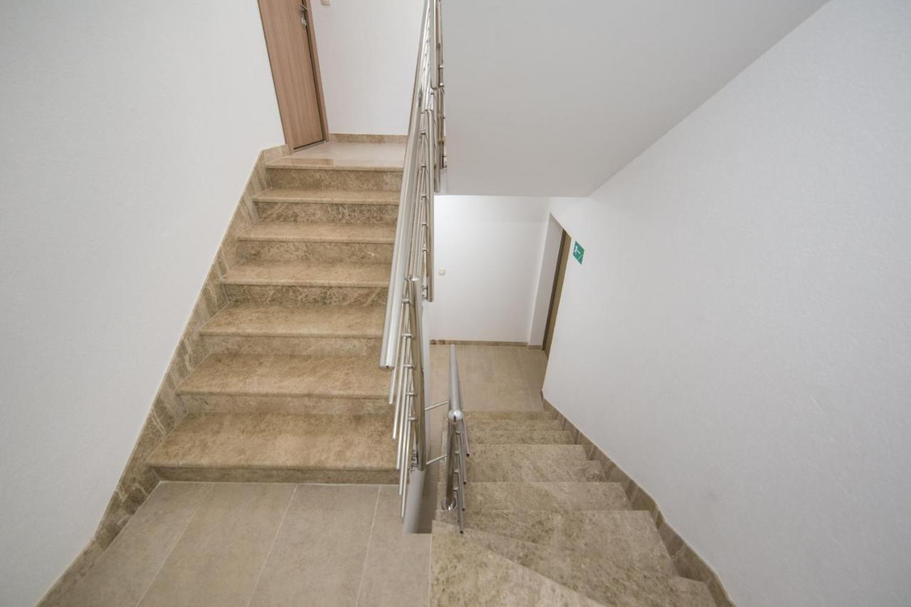 Apartments Zvonik Брист Екстер'єр фото