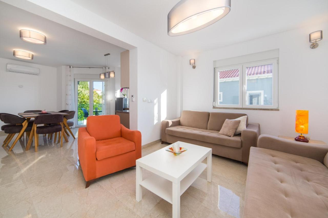 Apartments Zvonik Брист Екстер'єр фото